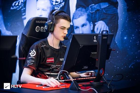 2025英雄联盟赛季热血赛事在北京亦庄点燃激情